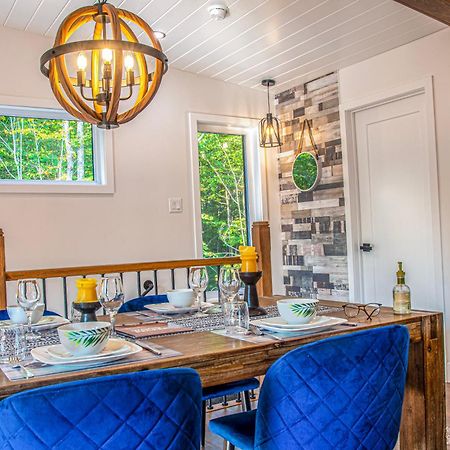 Chalet Woodpecker Lodge - Chaleureux Avec Foyer. Orford Exterior photo